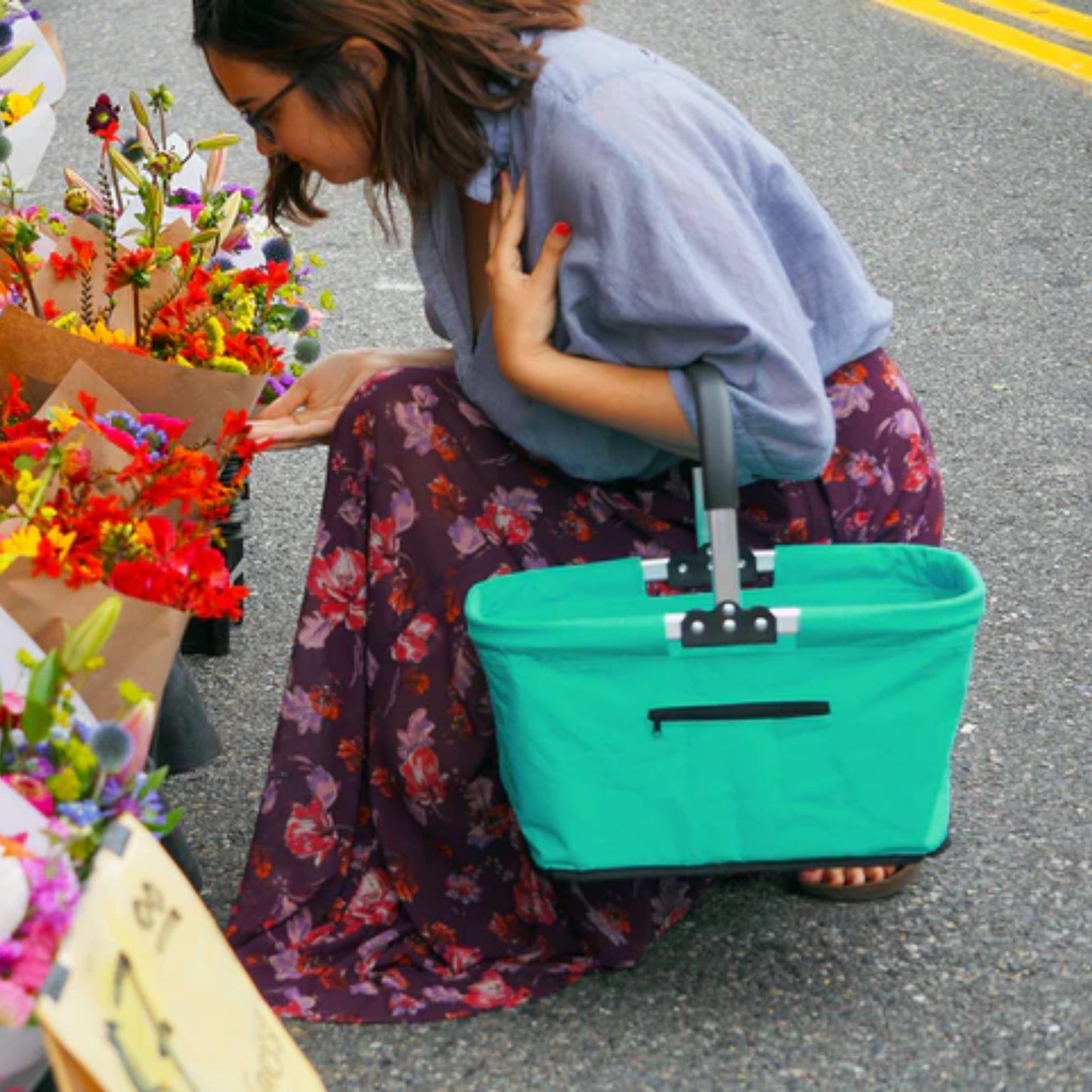 COLLAPSIBLE OUTDOOR SHOPPING BASKET