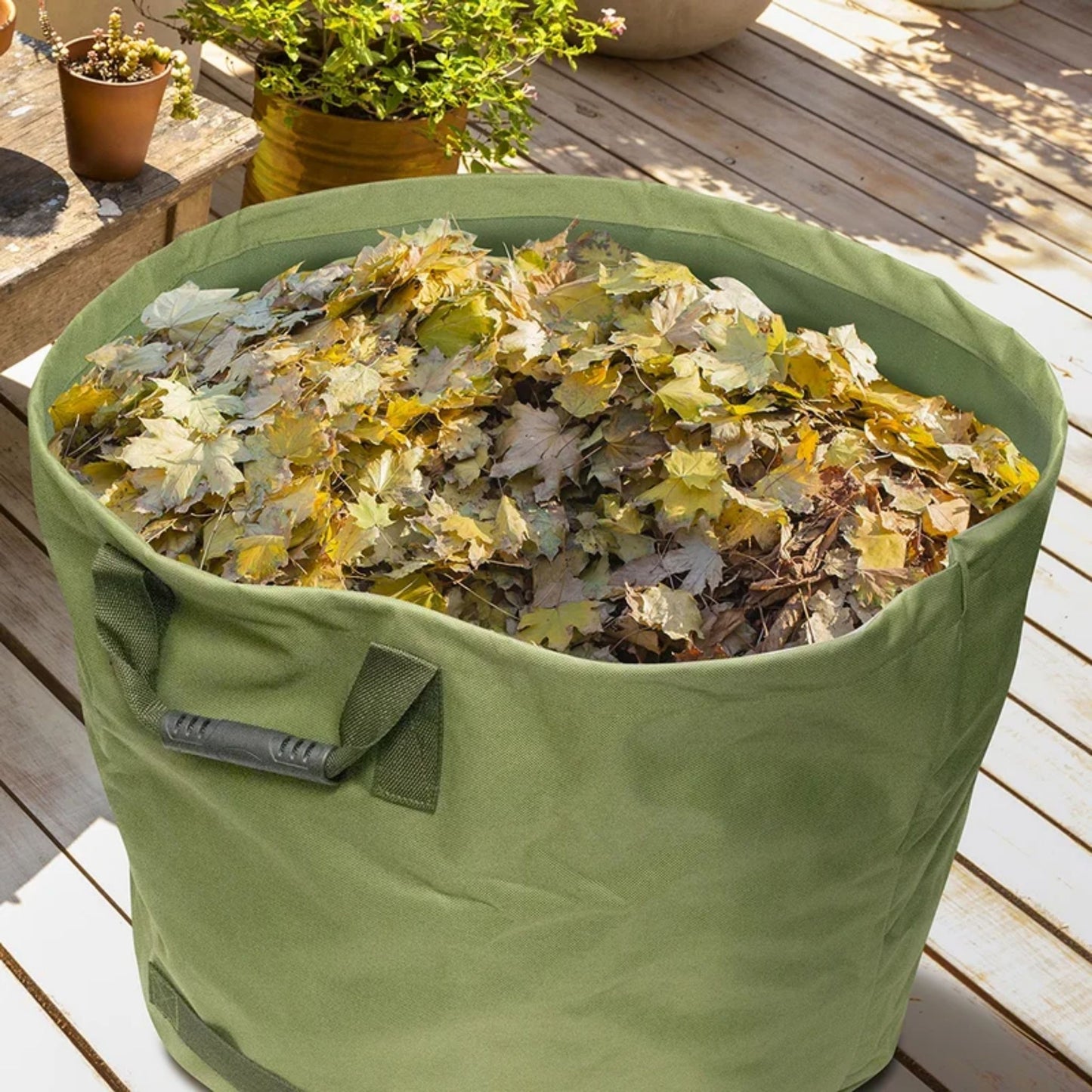 33 GALLON YARD TOTE